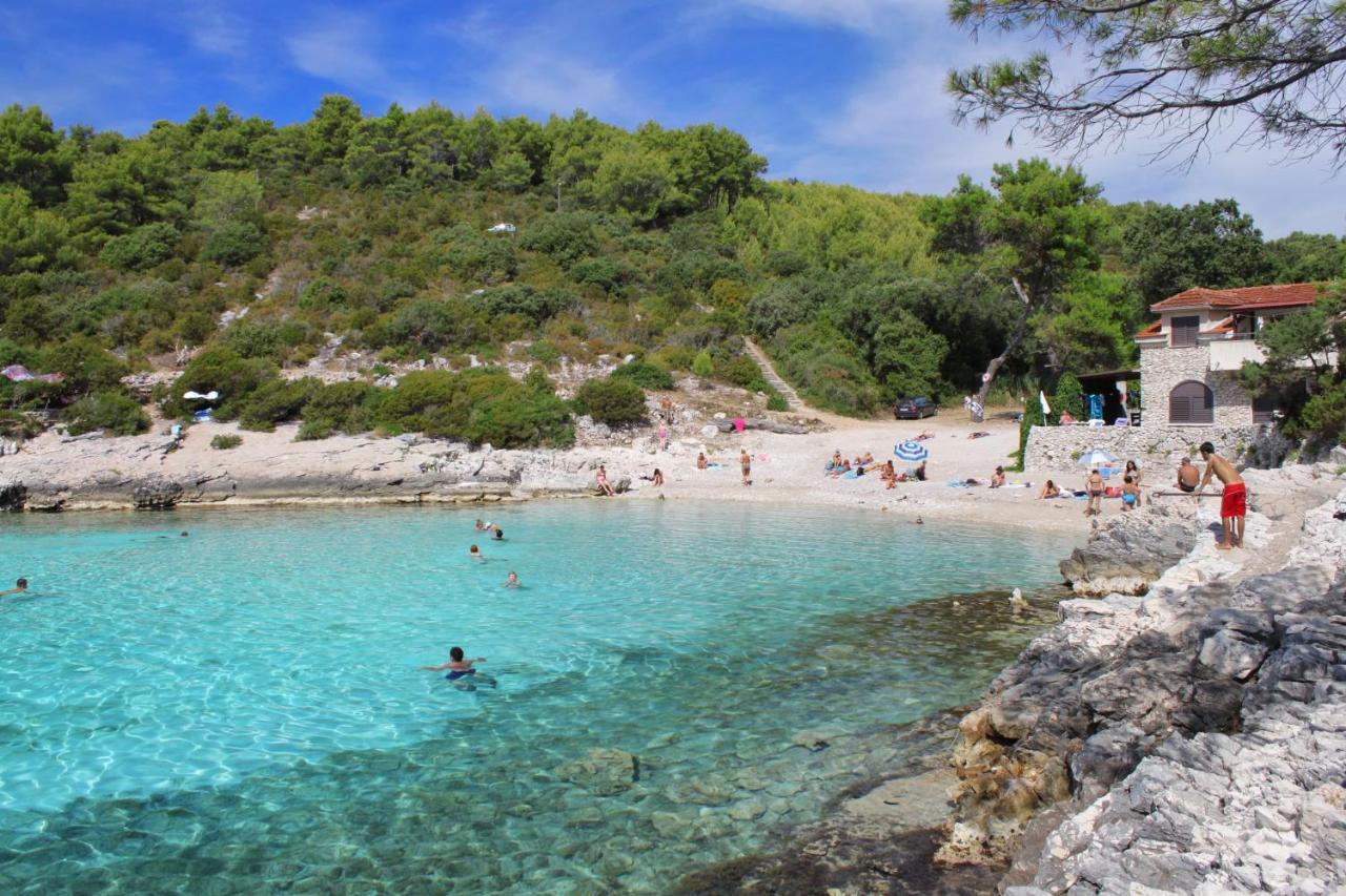 Apartments By The Sea Zavalatica, Korcula - 546 エクステリア 写真